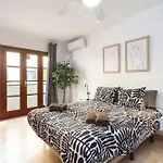 Home2book Stylish Apt, Near Cristianos