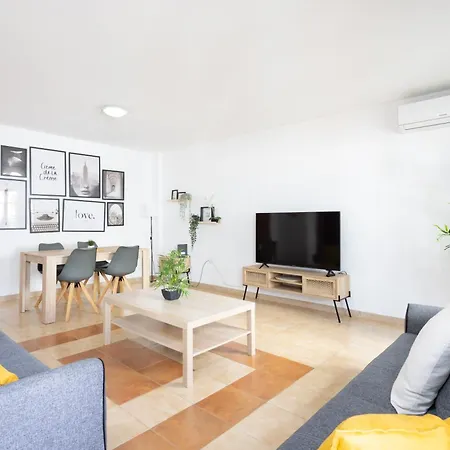 Apartman Home2book Stylish Apt, Near Cristianos *